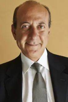 Claudio Piano como: 