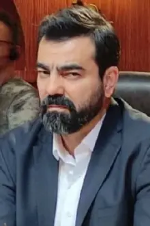 Behzad Khalaj como: 