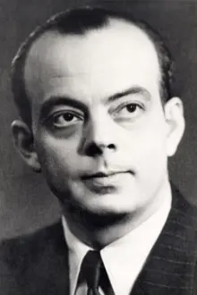 Antoine de Saint-Exupéry como: Ele mesmo