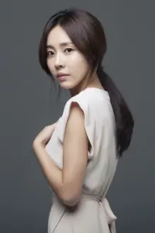 Lee Joo-Eun como: Ri-Ming