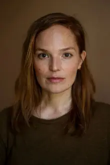 Julia Koch como: Sophie Landner