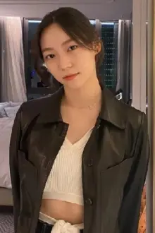 Kang Ji Hu como: Joy