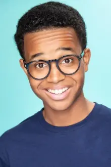 Jailen Bates como: Ben Davis