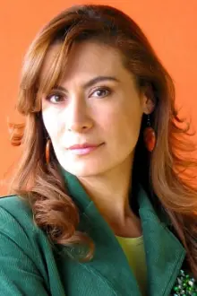 Katherine Vélez como: Bertha Hernández