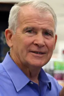 Oliver North como: 