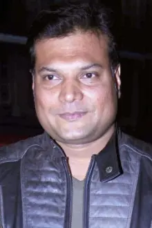 Dayanand Shetty como: Inspector Javed