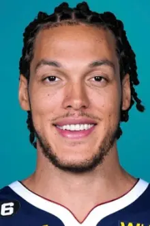 Aaron Gordon como: 