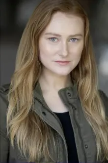 Samantha DeBoer como: Judi