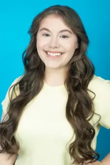 Ana Sofia Ferrer como: Rosie Fuentes (Singing)