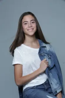 Isabella Clemesha como: Daniela