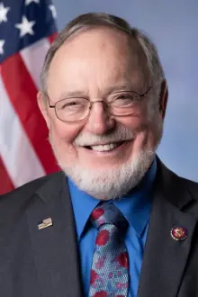 Don Young como: 