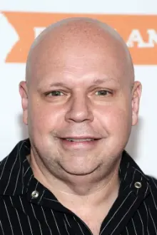 Matt Pinfield como: 