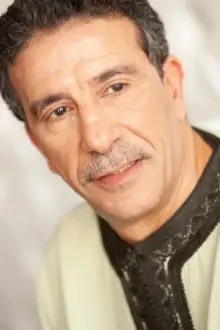 Aziz Saâdallah como: Aziz n°1