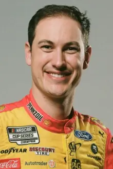 Joey Logano como: 