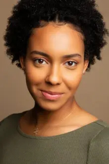 Safiya Harris como: Leslie