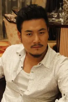 Edison Zhang como: Xiang Dong