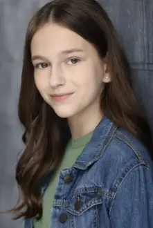 Elizabeth Kaluev como: Young Brynn