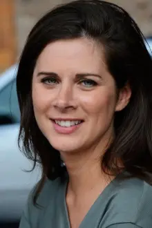 Erin Burnett como: Self - Host