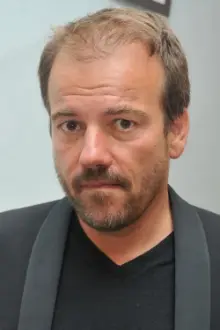 Stéphane Henon como: Jean-Paul Boher