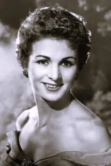 Patricia Burke como: Mrs. Lloyd