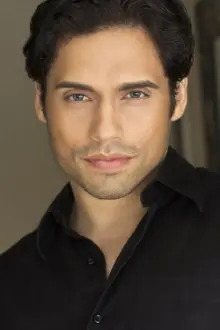 Danny Arroyo como: Jackson