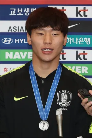 Gwang-Yeon Lee