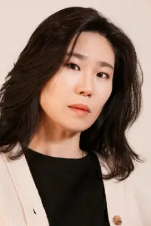 Jang Liu como: Han Young-Mi