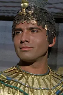 Angelo Zanolli como: Pharaoh Kenamun