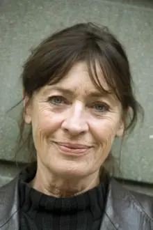 Evabritt Strandberg como: Birgit Molander