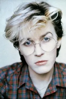 David Sylvian como: Narrator on "Life, Life" (voice)