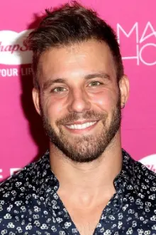 Paulie Calafiore como: Mitch