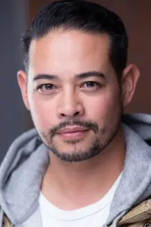 Christopher Cendana como: Detective David Reyes