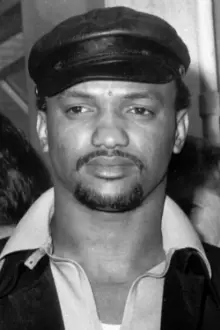 Geronimo Pratt como: Self (archive footage)