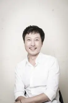 Baek Ik-nam como: Sang-goo