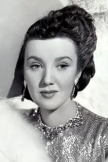 Beverly Whitney como: Lucille Lacey
