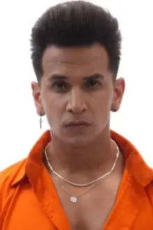 Prince Narula como: Laakha "Lucky" Singh Ahlawat