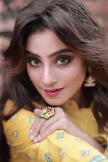 Neha Marda como: Shubhra Chaddha