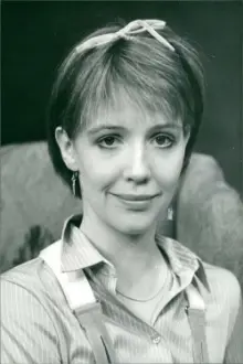 Suzanne Burden como: Angela