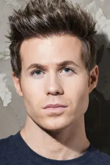 Ashley Parker Angel como: Todd