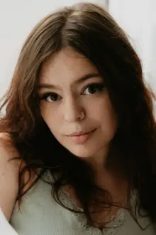 Gabrielle Nunzio como: Zoe Rubinski