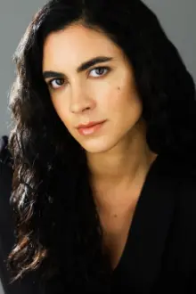Laura Diaz como: Helena