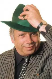 George Melly como: Narrator