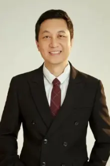 Zhen Zhao como: (voice)