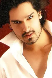 Shashank Sharma como: Vikram