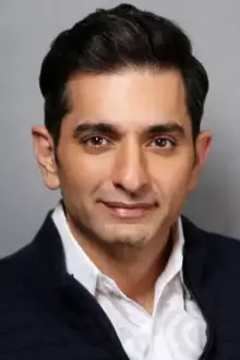 Siddhant Karnick como: Akshat