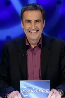 Dermot Murnaghan como: Host