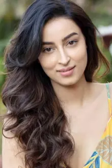 Chandni Sharma como: Akanksha "Akku" Awasthi/Kaamna