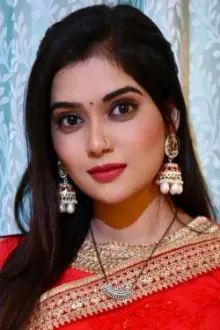 Priyanka Dhawale como: Kavya Sharma / Kavya Karan Pratapsingh