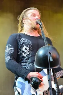 Thobbe Englund como: Guitars