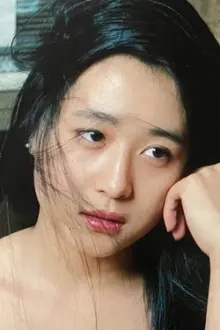 Miwako Sugihara como: Hiroko Gôhara